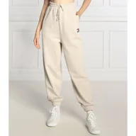 Dresy damskie - Tommy Jeans Spodnie dresowe | Relaxed fit - miniaturka - grafika 1