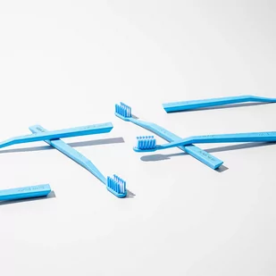 ALPINE WHITE Whitening & Care Toothbrush - Szczoteczki do zębów - miniaturka - grafika 3