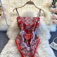 Inne - TEMU Czerwona Bluzka z Paisley dla Kobiet - Seksowny Design z Odkrytymi Plecami i Wiązaniem, Poliester, Możliwość Prania w Pralce, Na Każdą Porę Roku - miniaturka - grafika 1