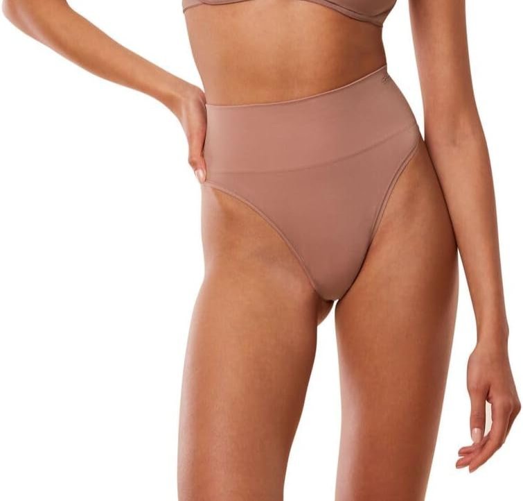 Triumph Damskie majtki typu bandeau Soft Sculpt 42 Toasted Almond