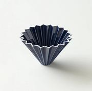 Zaparzacze i kawiarki - Ceramiczny Origami Dripper M - Granatowy - miniaturka - grafika 1