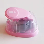 Dziurkacze - Dziurkacz 1 cm - Butelka dla niemowląt - miniaturka - grafika 1