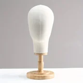 Pozostałe akcesoria fryzjerskie - TEMU 1 Szt. Głowa Manekina Dla Dorosłych Z Beżową Tkaniną - Trwała Podstawa Drewniana, Idealna Do Pokazywania Kapeluszy, Okularów I Peruk W Salonie I - miniaturka - grafika 1