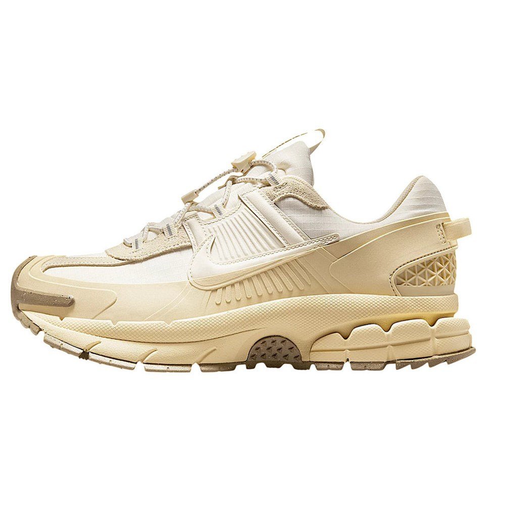 Air Zoom Vomero 5
