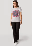 Koszulki i topy damskie - Szary t-shirt z kolorowym nadrukiem - QUIOSQUE - miniaturka - grafika 1