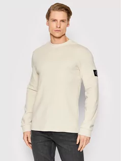 Swetry męskie - Calvin Klein Sweter J30J316610 Beżowy Regular Fit - grafika 1