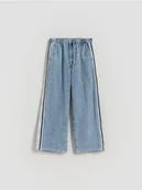 Spodnie i spodenki dla dziewczynek - Reserved - Jeansy z lampasem - niebieski - miniaturka - grafika 1