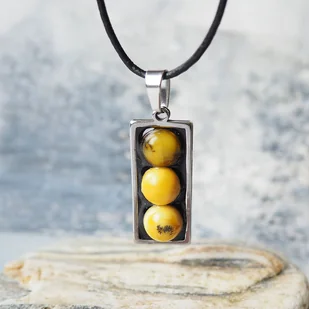 Trzy bursztyny naszyjnik - Naszyjniki - miniaturka - grafika 1