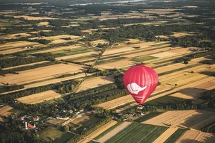 Niesamowity Lot Balonem - KASZUBY (Trójmiasto) - Czasopisma - miniaturka - grafika 1