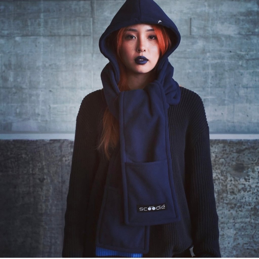 SCOODIE Kaptur z odpinanym szalikiem 2w1 Large