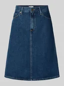 Spódnice - Spódnica jeansowa o kroju straight fit ze średnim stanem - miniaturka - grafika 1