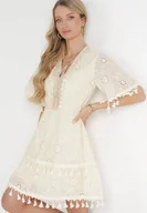 Sukienki - Jasnobeżowa Rozkloszowana Sukienka Mini z Haftowanej Tkaniny z Gumką w Talii Lasheep - miniaturka - grafika 1