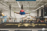 Vouchery - House of air Odlotowa zabawa w parku trampolin w Gliwicach - miniaturka - grafika 1