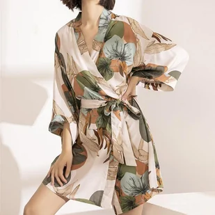 Szlafrok z motywem kwiatowym - 1 M - Szlafroki damskie - miniaturka - grafika 1