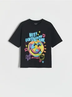 Reserved - T-shirt z nadrukiem Smile World - czarny - Koszulki dla chłopców - miniaturka - grafika 1