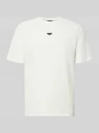 Koszulki męskie - T-shirt z detalem z logo - miniaturka - grafika 1