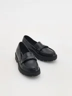 Buty dla dziewczynek - Reserved - Mokasyny z imitacji skóry - czarny - miniaturka - grafika 1