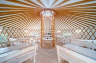 Czasopisma - Glamping dla Dwojga w ekskluzywnej Jurcie - miniaturka - grafika 1