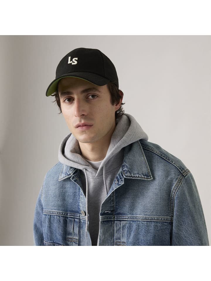 Levi's Czapka w kolorze czarnym