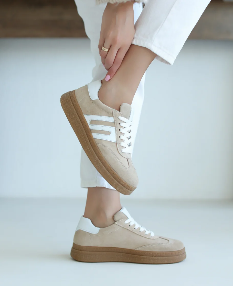 Skórzane beżowe sneakersy damskie Nimelei 41