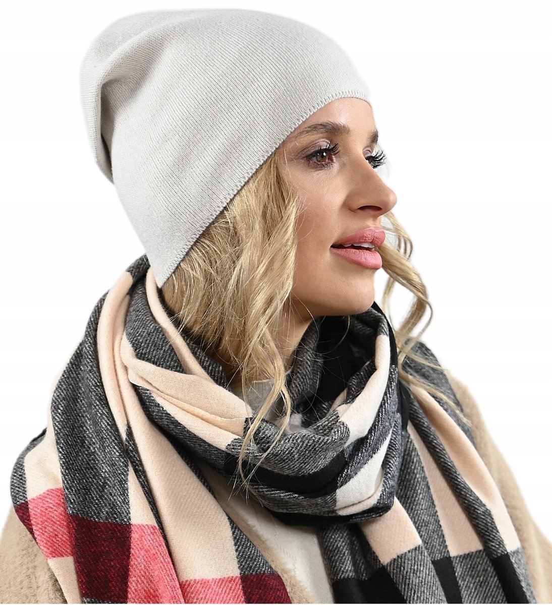 Jesienna CZAPKA damska nakrycie głowy zimowe polski producent BEŻ gładka V3