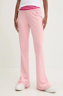 Juicy Couture spodnie dresowe welurowe KURT TRACK PANT kolor różowy z aplikacją JCSBJ224418 - Spodnie damskie - miniaturka - grafika 1