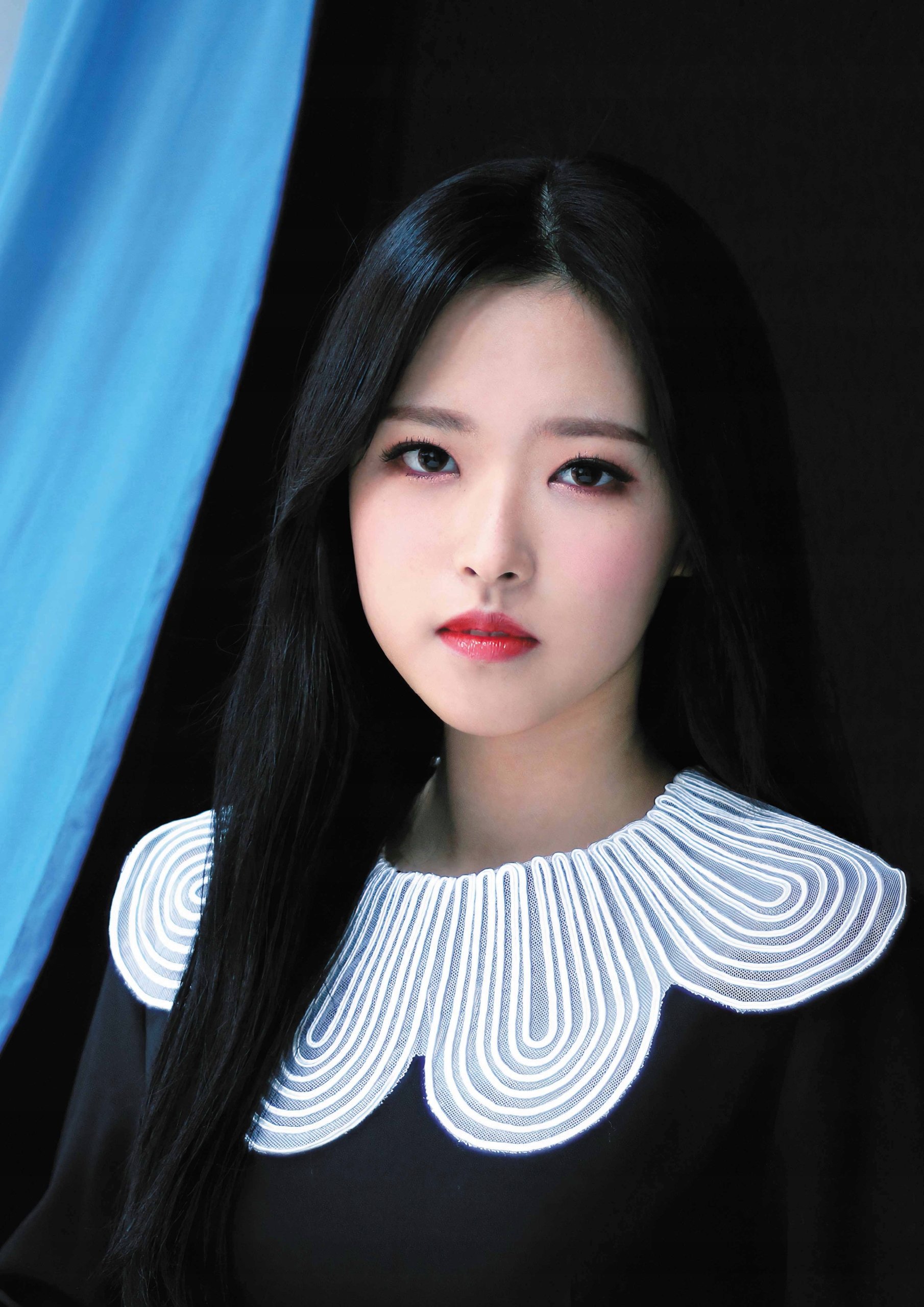 Plakat A2 Loona Loossemble Artms K-Pop Kpop Korea Muzyka Olivia Hyeju