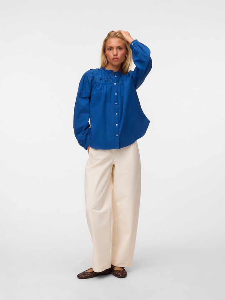 Vero Moda Bluzka w kolorze niebieskim
