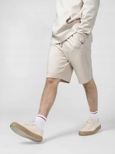 Outhorn Spodenki męskie Outhorn M132 złamana biel OTHSS23TSHOM132 11S 2XL - Spodnie sportowe męskie - miniaturka - grafika 1