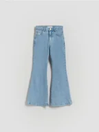 Spodnie i spodenki dla dziewczynek - Reserved - Jeansy flare high waist - niebieski - miniaturka - grafika 1