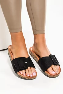 Czarne klapki damskie z szerokim paskiem klamra profilowana korkowa podeszwa Casu 2411-1-37 - Klapki i japonki damskie - miniaturka - grafika 1