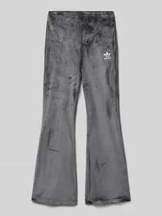 Spodnie z poszerzaną nogawką i wyhaftowanym logo - Spodnie i spodenki dla chłopców - miniaturka - grafika 1