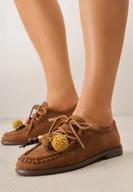 Mokasyny damskie - Brązowe Mokasyny VICES ze Skórzaną Wkładką i Pomponami Loraerin - miniaturka - grafika 1