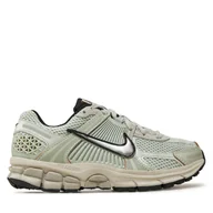 Sneakersy damskie - Sneakersy Nike Zoom Vomero 5 FN6742 001 Zielony - miniaturka - grafika 1