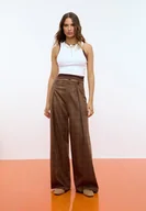 Spodnie damskie - Stradivarius Eleganckie spodnie z zaszewkami w kratę Brązowy 32 - miniaturka - grafika 1