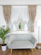 Firany - Zestaw dekoracyjny , firanka gotowa z zawieszkami- beżowy, krótka firana - miniaturka - grafika 1