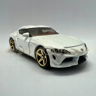 Matchbox Toyota Supra Mk5 Biała - Model Kolekcjonerski ( Luz ) 1/64 - Zabawki zdalnie sterowane - miniaturka - grafika 1