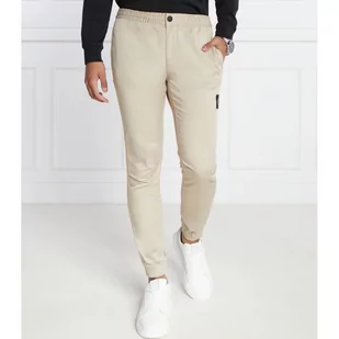 CALVIN KLEIN JEANS Spodnie jogger | Regular Fit - Spodnie męskie - miniaturka - grafika 1