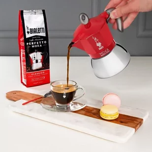 Bialetti Kawiarka New Moka Induction 4 filiżanki Czerwona 7195-uniw - Zaparzacze i kawiarki - miniaturka - grafika 2