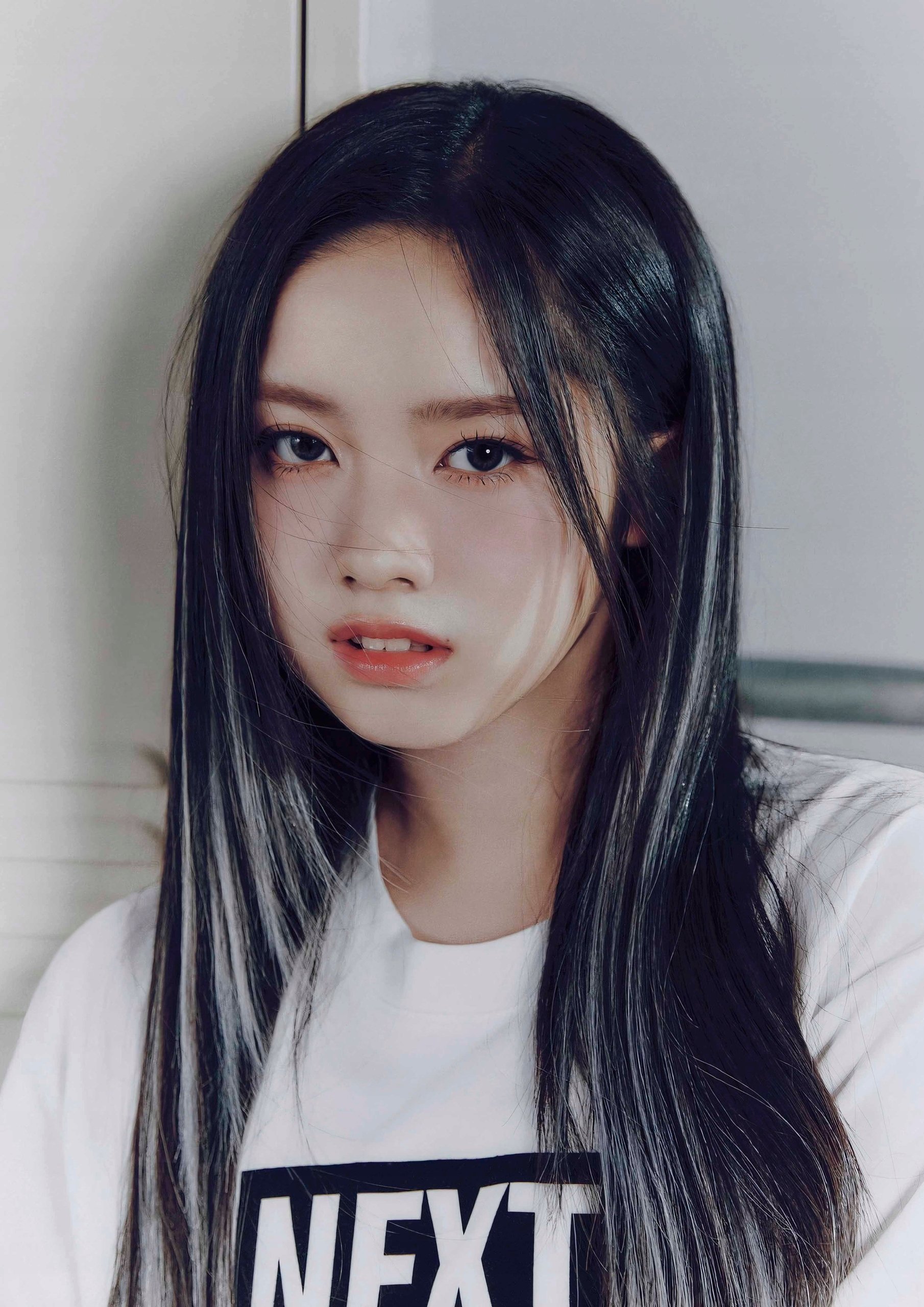 Plakat A2 Unis K-Pop Kpop Korea Muzyka Elisia Parmisano