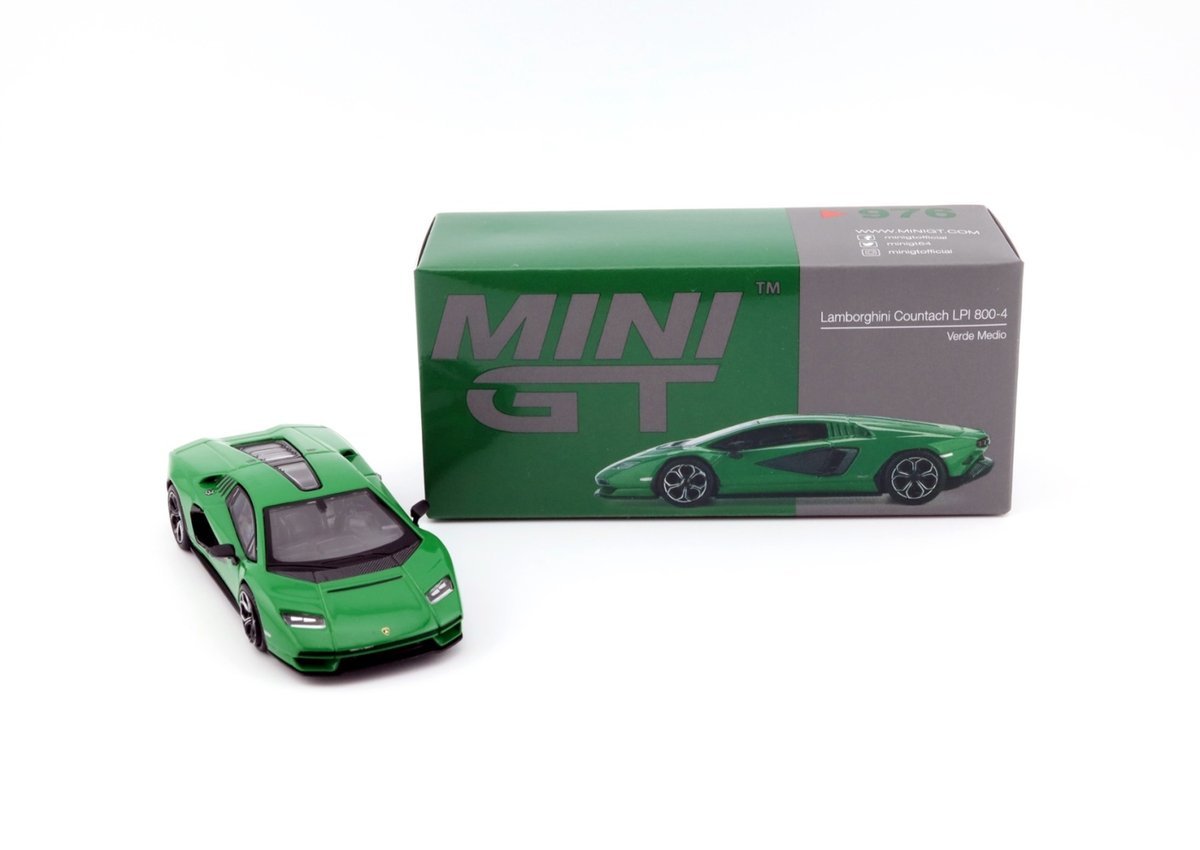 MINI GT Lamborghini Countach LPI 800-4 Verde Medio LHD MGT00976-L MiniGT