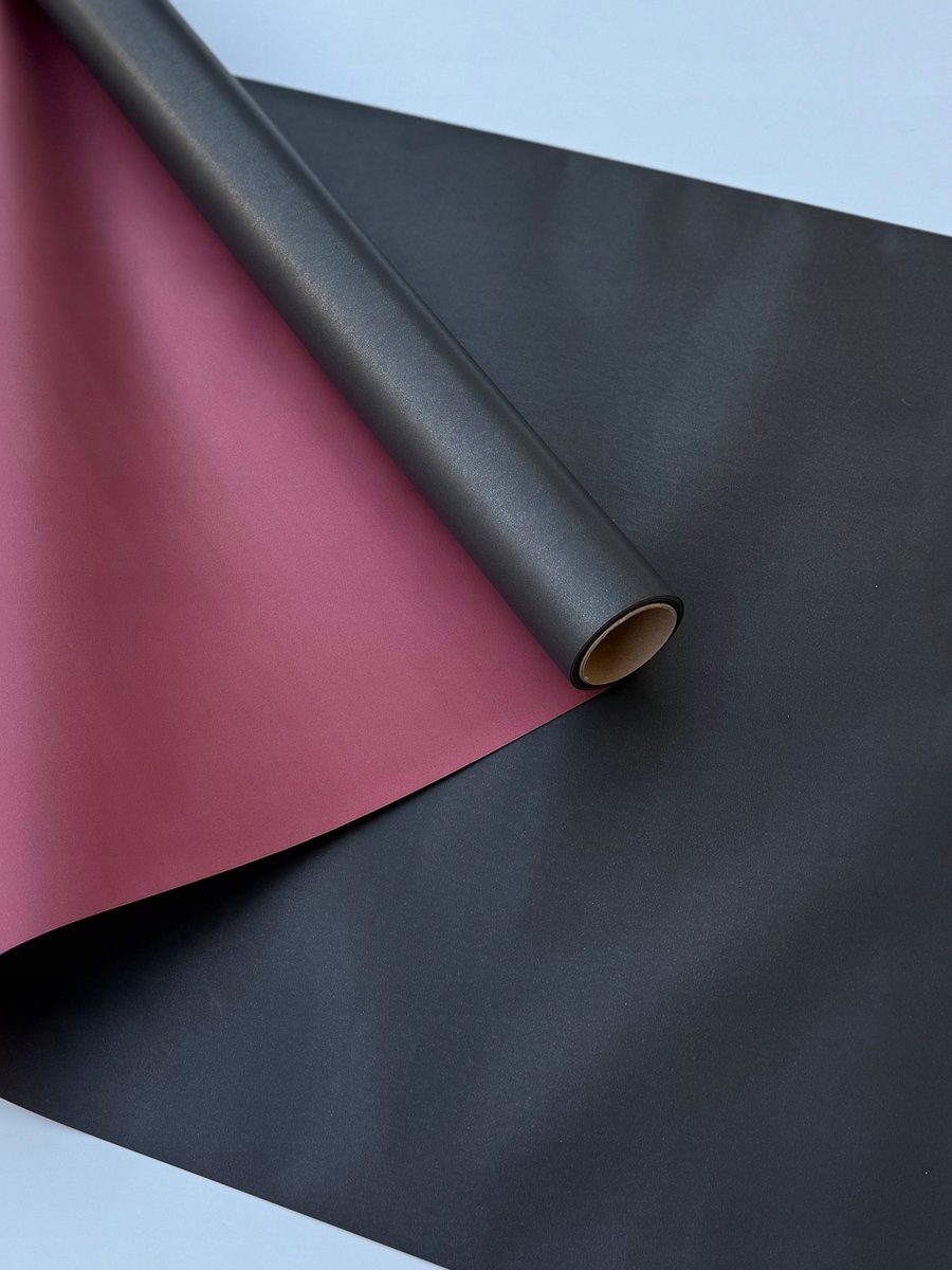 Papier Folia satynowy do pakowania 50cmX9m dwukolorowy Czarny + Marsala