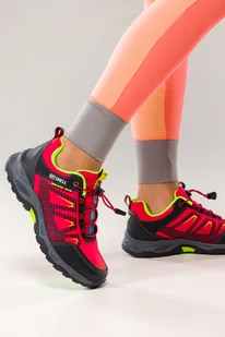 Czerwone buty trekkingowe damskie buty sportowe na bieżnikowanej podeszwie z regulowaną elastyczną sznurówką czarne wstawki softshell Casu 2213-3W - Buty trekkingowe damskie - miniaturka - grafika 1