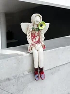Figurki dekoracyjne - Anioł siedzacy - miniaturka - grafika 1