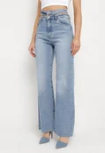 Spodnie damskie - Jasnoniebieskie Szerokie Jeansy z Wysokim Stanem i Ozdobnym Paskiem Akkamme - miniaturka - grafika 1