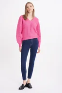Spodnie damskie - Granatowe skinny jeans - Greenpoint - miniaturka - grafika 1