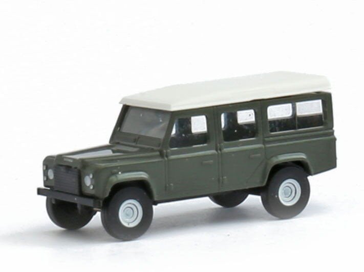 Busch 8371 N Personbil model Land Rover Defender