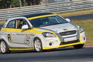 Jazda KIA pro-ceed CUP - Tor Poznań - Czasopisma - miniaturka - grafika 1