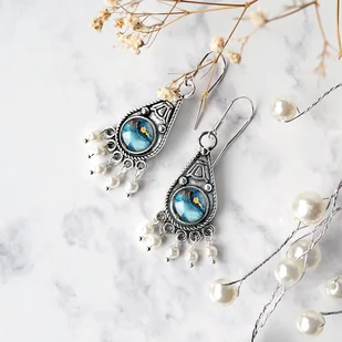 BALTIC MARBLE 2 kolczyki srebrne WISZĄCE z perełkami - Kolczyki - miniaturka - grafika 1