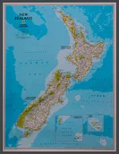 Mapy i plansze edukacyjne - National Geographic, Nowa Zelandia. Mapa ścienna polityczna na podkładzie 1:2 300 000 - miniaturka - grafika 1